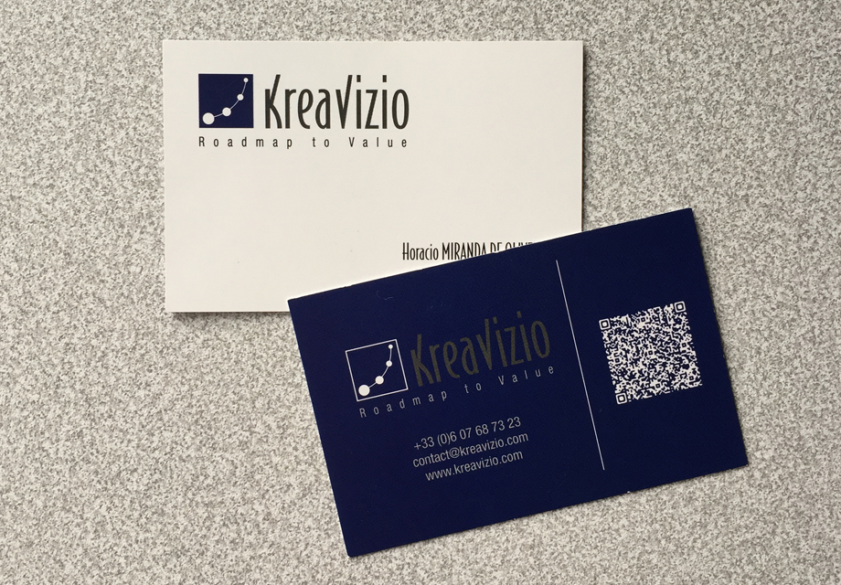 Cartes de visite réalisées pour KréaVizio pour leur communication corporate